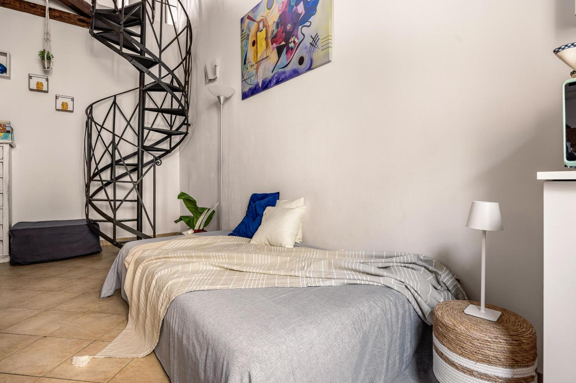 Sofia'S Apt Loft Incantevole Con Terrazza Privata Palermo Luaran gambar